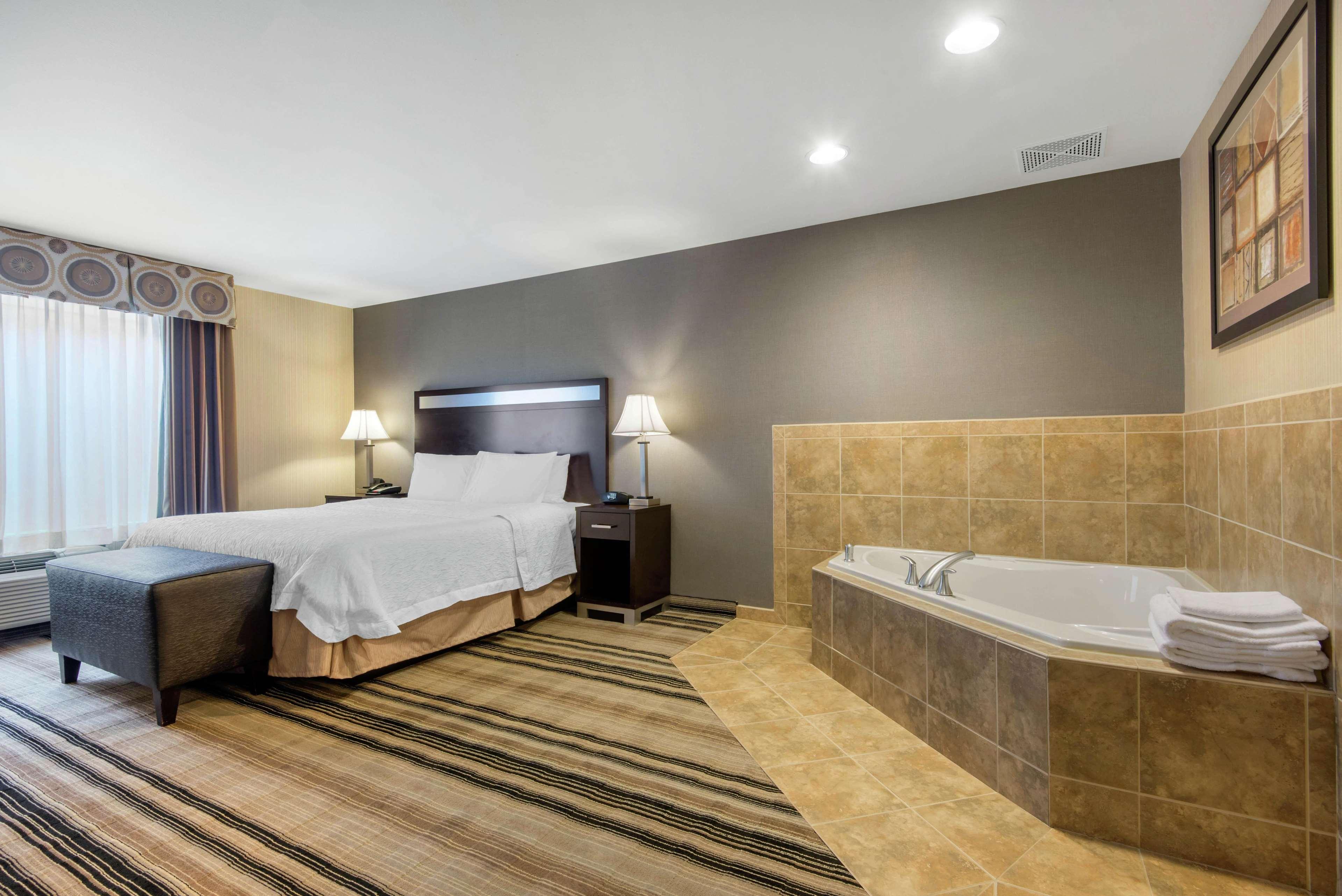 Hampton Inn Meadville Esterno foto